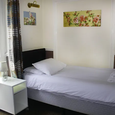 The Butlers Hotel 3*